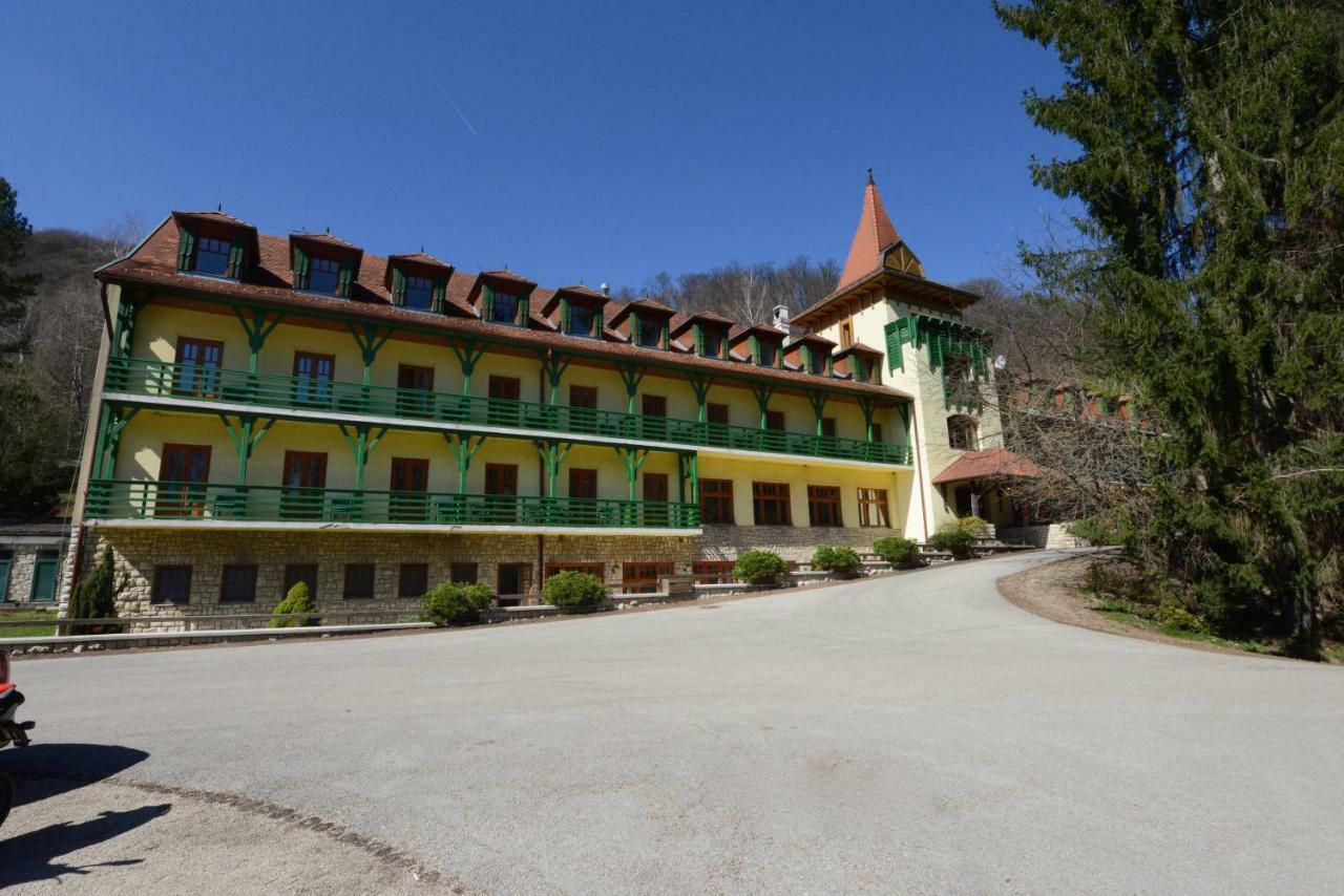 Bakony Hotel Bakonybél Exterior foto